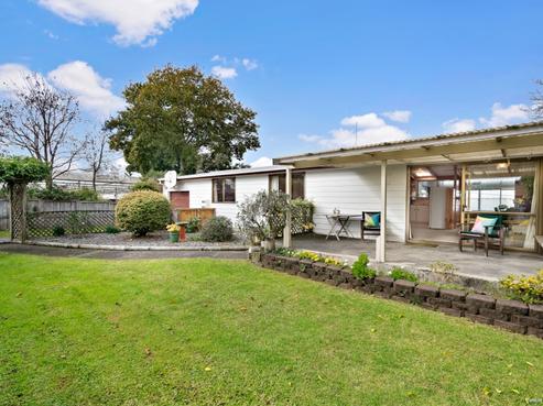 2/10 Penruddocke Road, Half Moon Bay