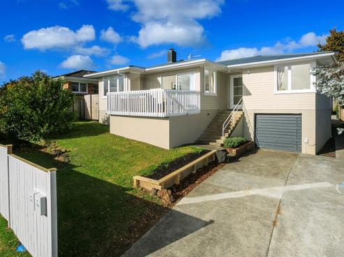 19 Wylie Avenue, Sunnynook