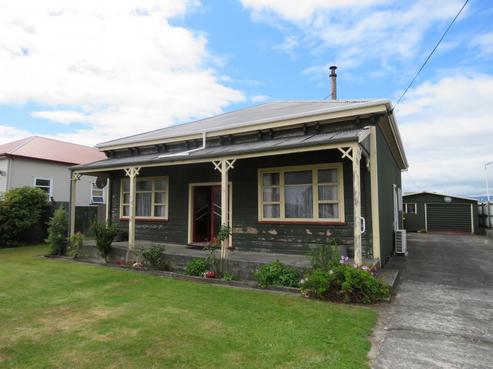 35 Russell Street, Westport