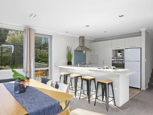 26 Raynbird Street, Company Bay