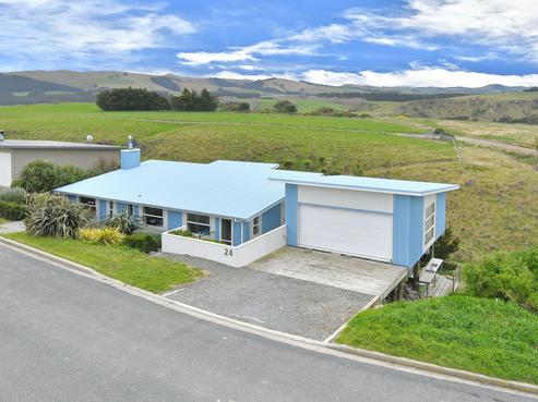 24 Hall Street, Motunau