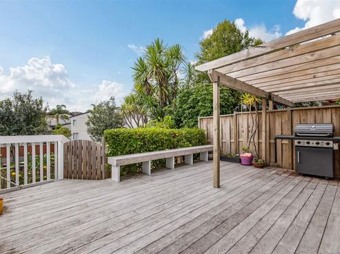 3/42 Fields Parade, Oteha