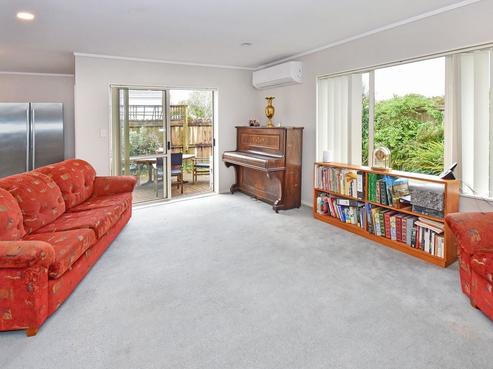 17 Sheriff Place, Randwick Park