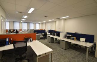 OPPORTUNITY KNOCKS ON QUEEN STREET
