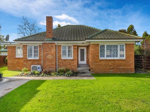 230 Fox Street, Hamilton East
