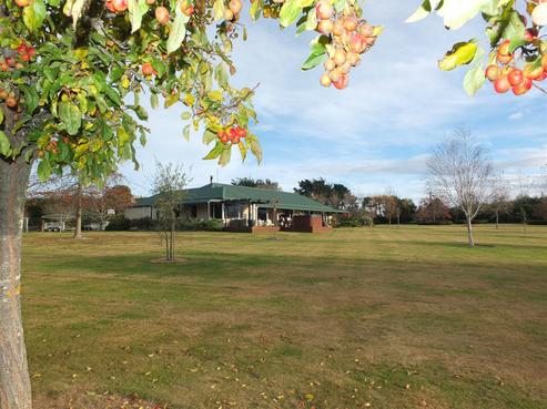 186 Claremont Road, Fairview