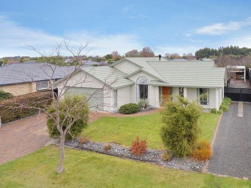 13 Welsford Street, Woodend