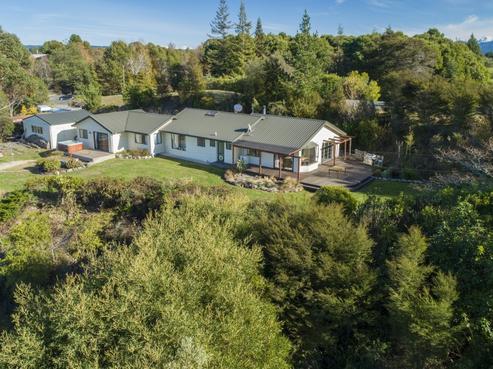 346 Old Coach Road, Upper Moutere
