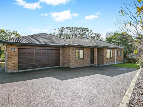 10 Solan Drive, Waimauku
