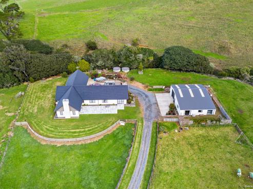 325 Karioitahi Road, Waiuku