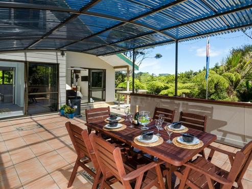133 Caton Road, Waitakere