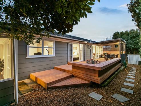 2/32A Sunnynook Road, Sunnynook