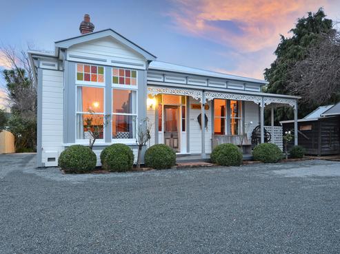 485 Fergusson Drive, Trentham