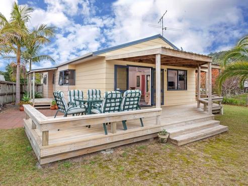 109 Hampton Road, Whangamata