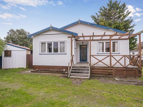 11 Atarau Grove, Paraparaumu