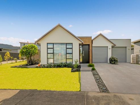 3 Debenham Drive, Whitianga
