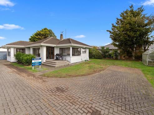 17 Garnett Avenue, Forest Lake