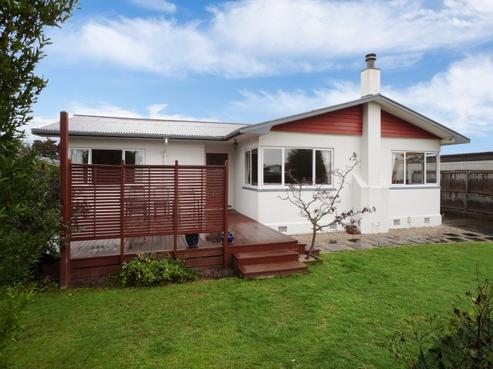 6 Browning Crescent, Stoke