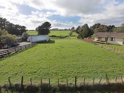 9 Course Lane, Sanson