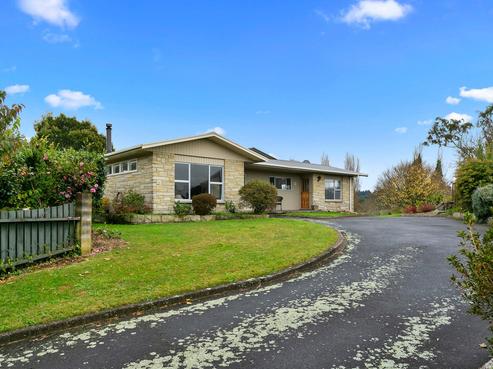 105 Main Road, Tirau