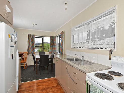 10A Logan Place, Kamo