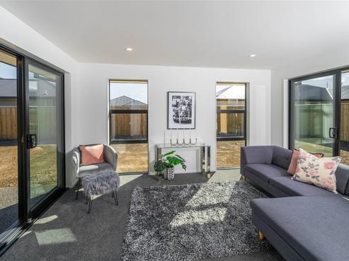 37 Bonecrusher Street, Lincoln