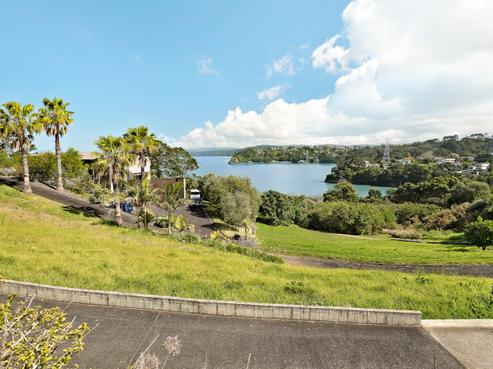 32A Strathnaver Crescent, Lynfield