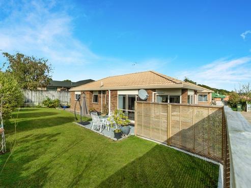 37 Brymer Road, Grandview Heights