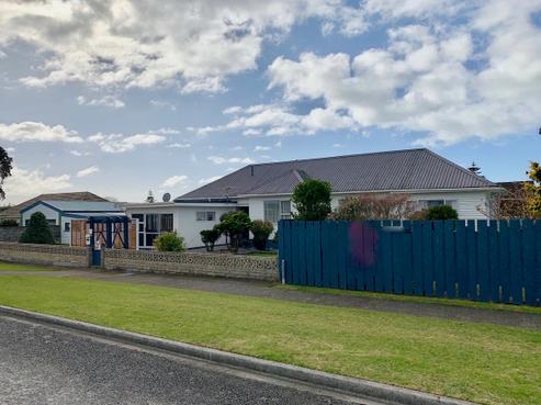 74B Cracroft Street, Waitara