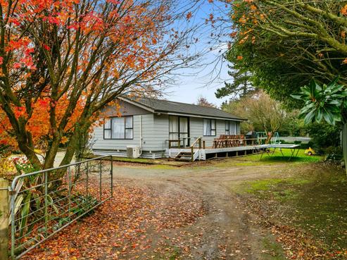 69 State Highway 27, Tirau