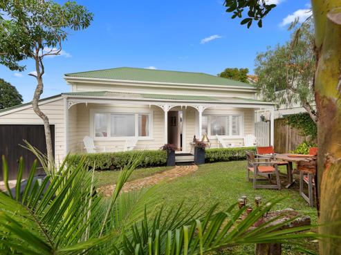 81A Old Lake Road, Narrow Neck