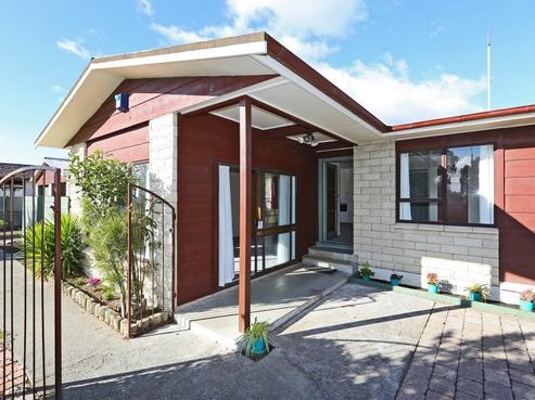 25 Amundsen Avenue, Flaxmere