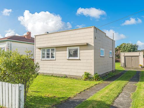 16 Miro Street, Castlecliff