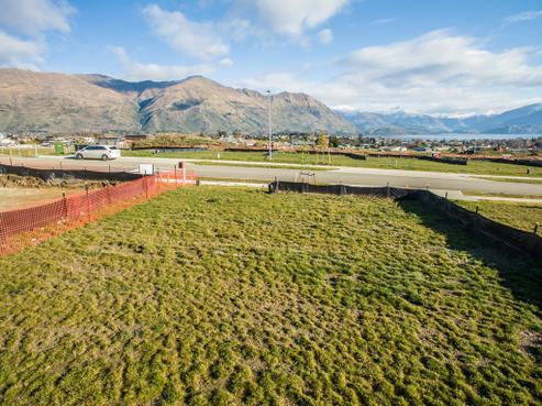 15 Scurr Terrace, Wanaka