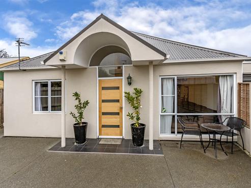 2/4 Morrison Avenue, Northcote