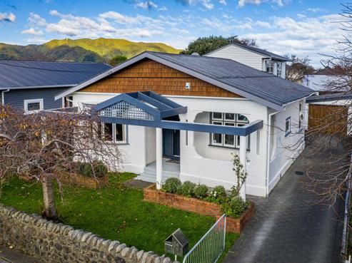 44 Brunswick Street, Central Hutt