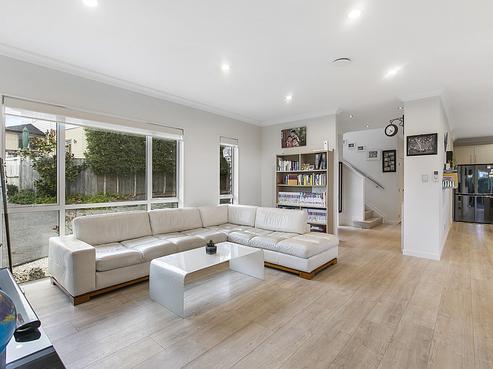 15 Steamer Road, Silverdale