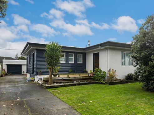 51 Sladden Street, Naenae