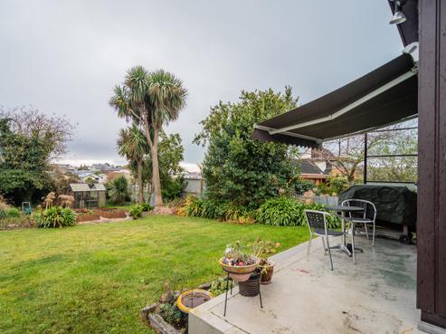 27A Maltby Avenue, West End