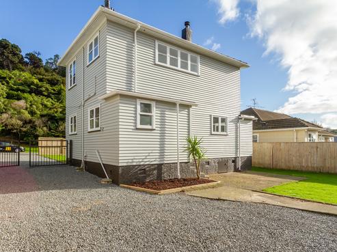 98 Judd Crescent, Naenae