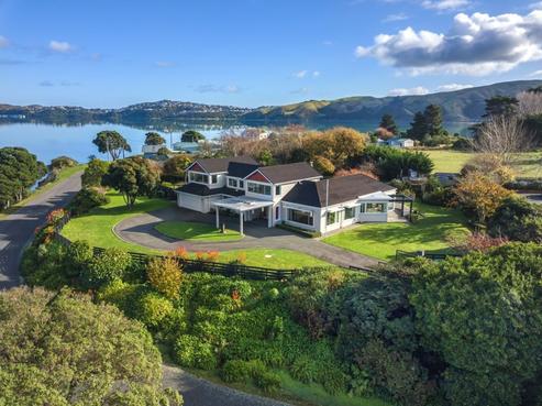 23 Motukaraka Point, Pauatahanui