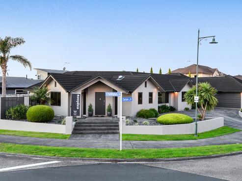 89 Huntington Drive, Huntington