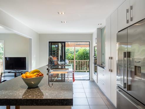 199 Browns Bay Road, Browns Bay