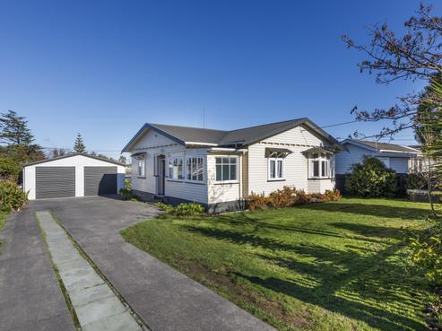 23 Hunia Street, Marton