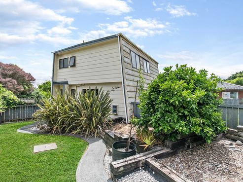 5 Chrisarda Place, Red Hill