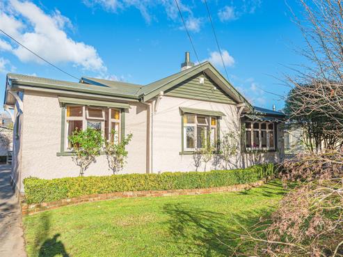 7 Ngapuhi Street, Saint Johns Hill