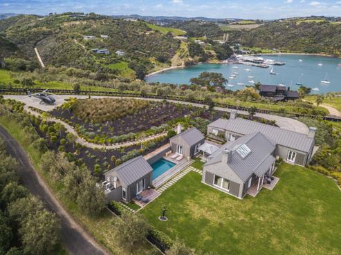 13 Alan Murray Lane, Oneroa