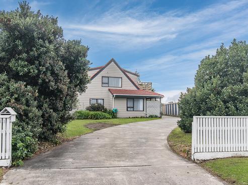 31 Olive Terrace, Paraparaumu Beach
