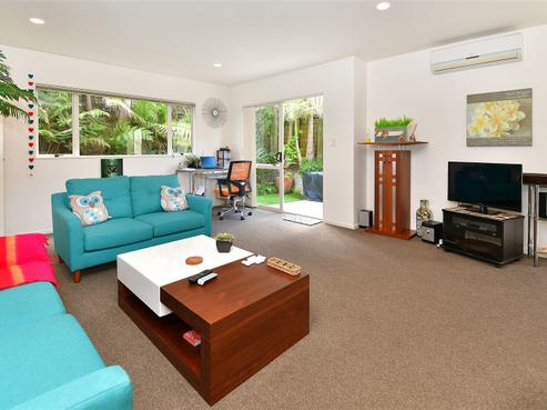 26 Carento Way, Stanmore Bay