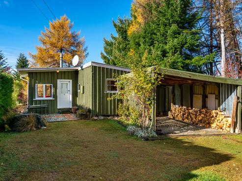 15 Larch Avenue, Naseby